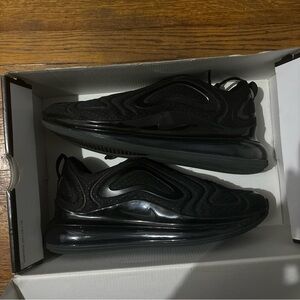 nike air max 720 black anthracite